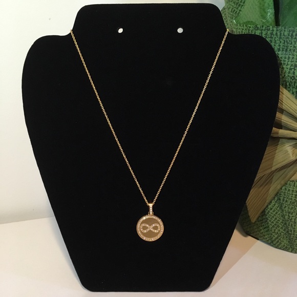 Wake n Slay Jewelry - Infinity Love Symbol 18K Gold Plated Necklace
